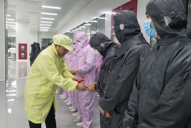 致在鴻禧能源奮斗的每一個(gè)你！